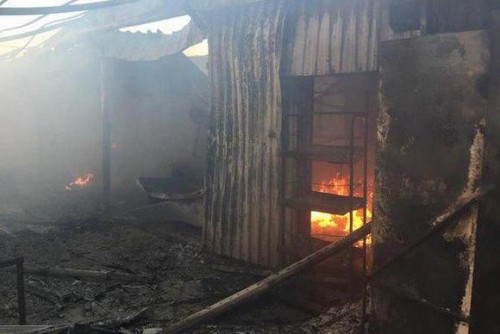 сгорел рынок в Донецке