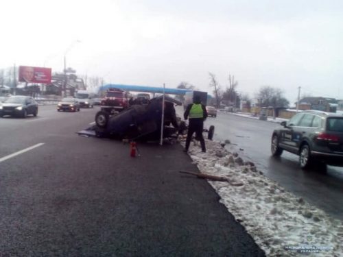 ДТП под Киевом - запорожский водитель погиб, едва не убив детей