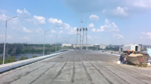 Строительство моста в Запорожье