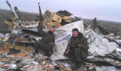 ЕС призвал Россию признать ответственность за уничтожение малазийского пассажирского самолета рейса MH17