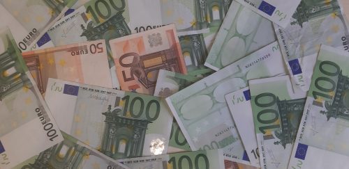 Курс евро снижен НБУ