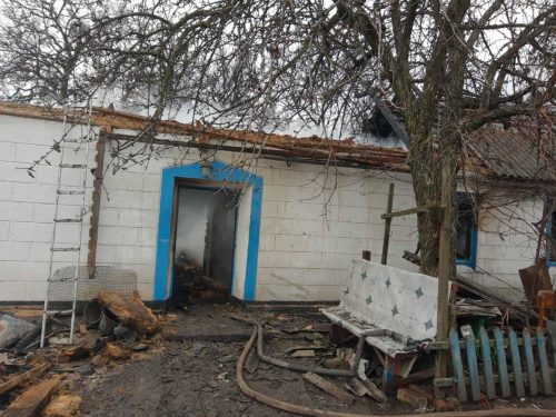 В пожаре под Пологами на Запорожье погибла пенсионерка