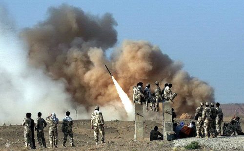 Иран взял на себя ответственность за ракетную атаку военной базы США в Ираке