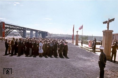 Запорожье открытие восстановленного фашистами моста Стрелецкого
