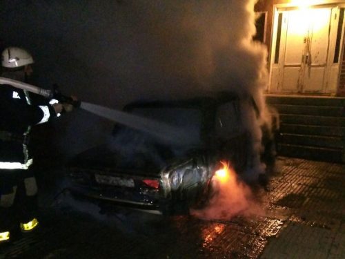 В Акимовском районе на Запорожье сгорел автомобиль ВАЗ