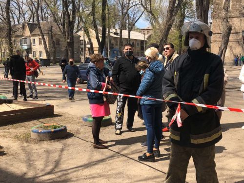 В Запорожье на Павлокичкасской разрушается многоквартирный дом