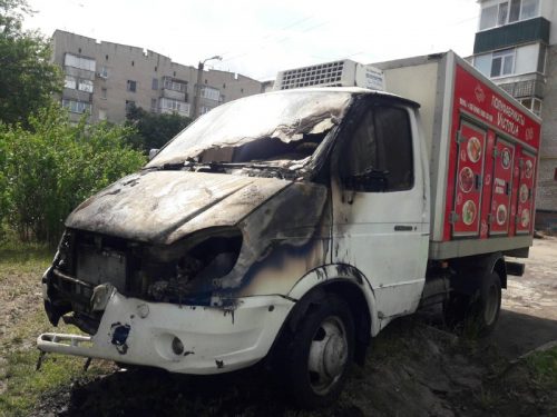 Сгорел тентованный ГАЗ в Васильевке на Запорожье