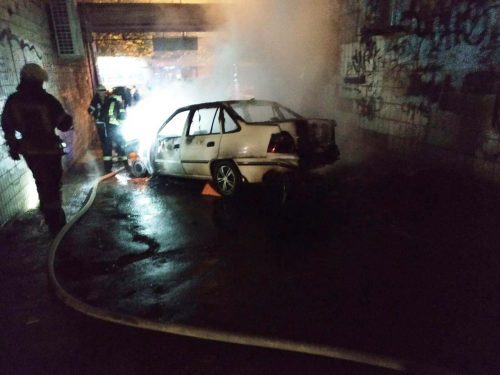 В Запорожье сгорел автомобиль Daewoo