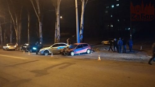 В Шевченковском районе Запорожья произошло тройное ДТП