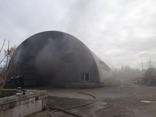 Пожар в производственном здании в Запорожье