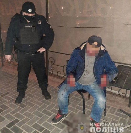 В Запорожье задержали мужчину, стрелявшего в кафе в центре города