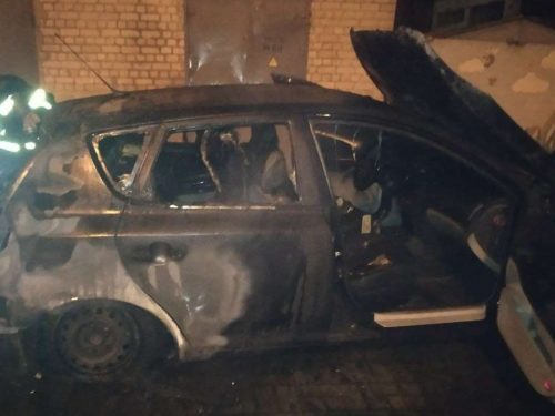 В Мелитополе ночью сгорело корейское авто