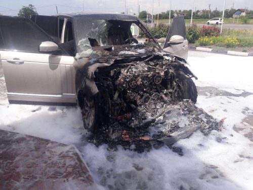 В Каменском на заправке сгорел автомобиль