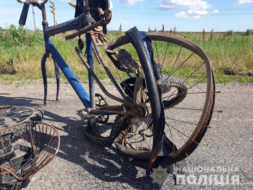 У села Новогородовка, в Мелитопольском районе, грузовик задавил велосипедиста