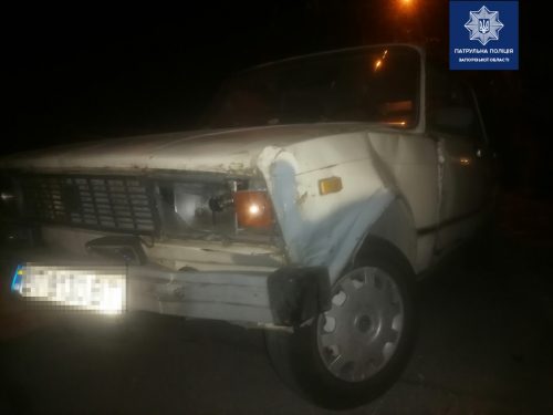 В Запорожье пьяные водители совершали ДТП - столкнулись два ВАЗа