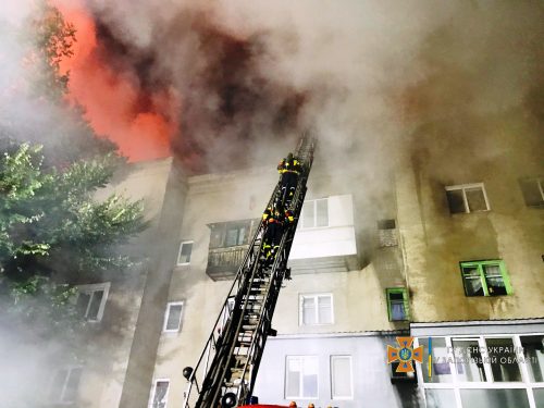 Пожар на улице Медведева в Запорожье