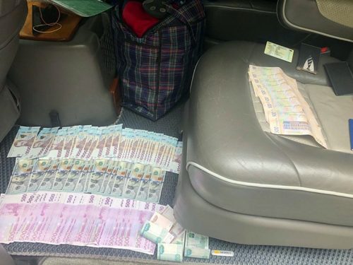 Полиция нашла средства, украденные в ювелирном магазине Запорожья, и задержала подозреваемых