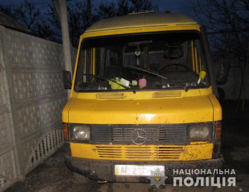 В Мелитополе задержали мужчину, угнавшего пассажирский микроавтобус