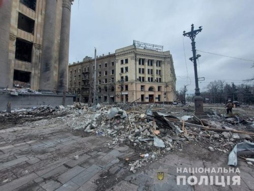 Разбомбили площадь Свободы в Харькове
