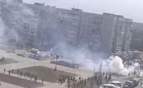 Разгон российским омоном мирной акции протеста против оккупации в Энергодаре