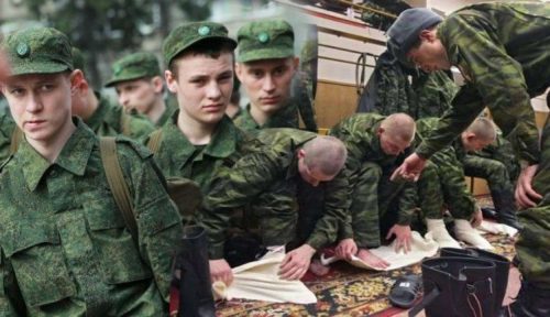 Солдаты российской армии мотают портянки