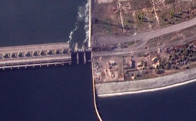 Разрушения Каховской ГЭС