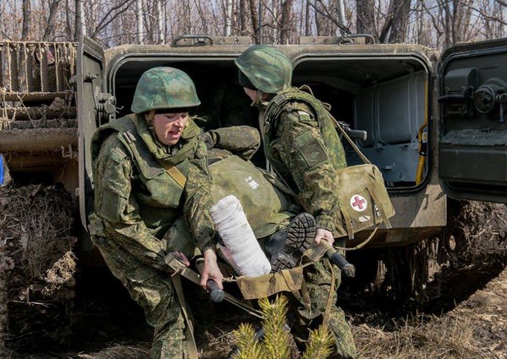 оказание помощи в российской армии