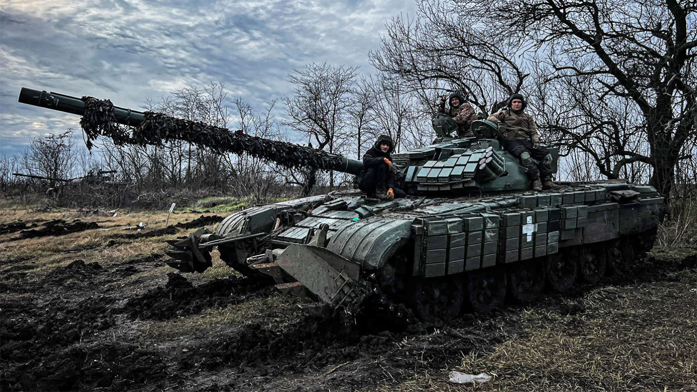 Танк Т-72EA