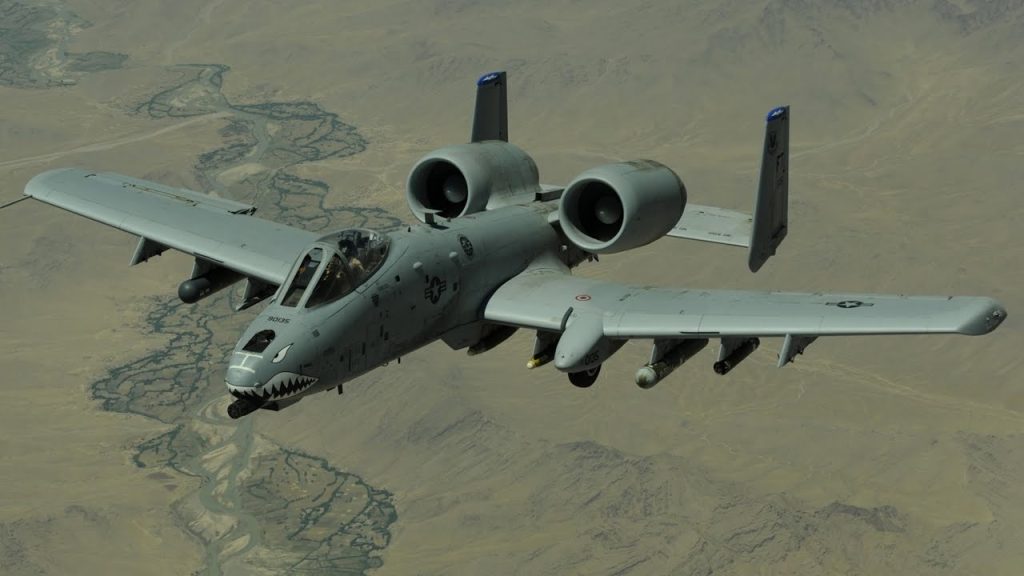 Штурмовик A-10 США
