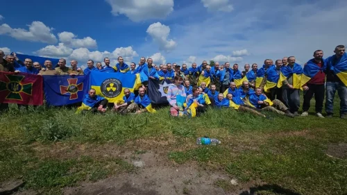 Додому з полону повернулися  українські герої