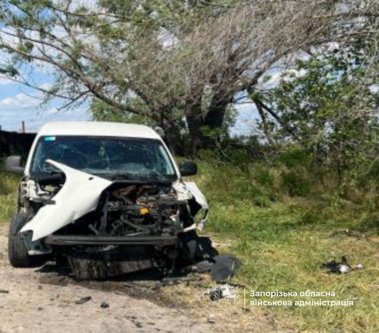 У Біленькому автомобіль потрапив під артилерійський обстріл