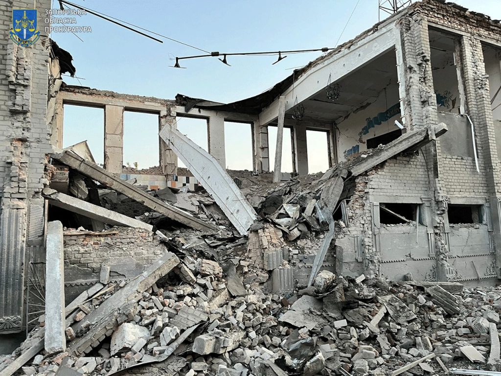 Руйнування у виправної колонії у Біленькому