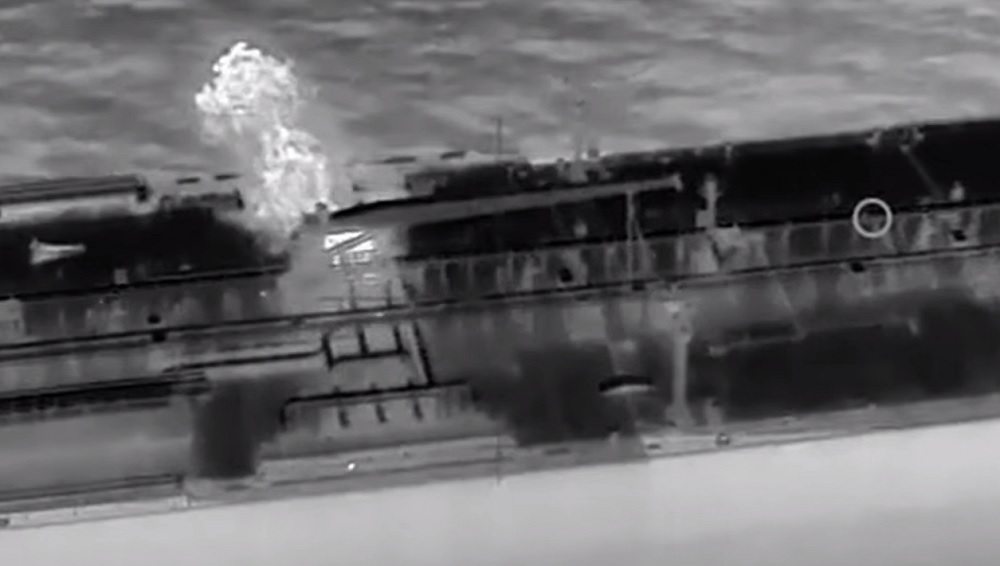 Уражено танкер у Середземному морі