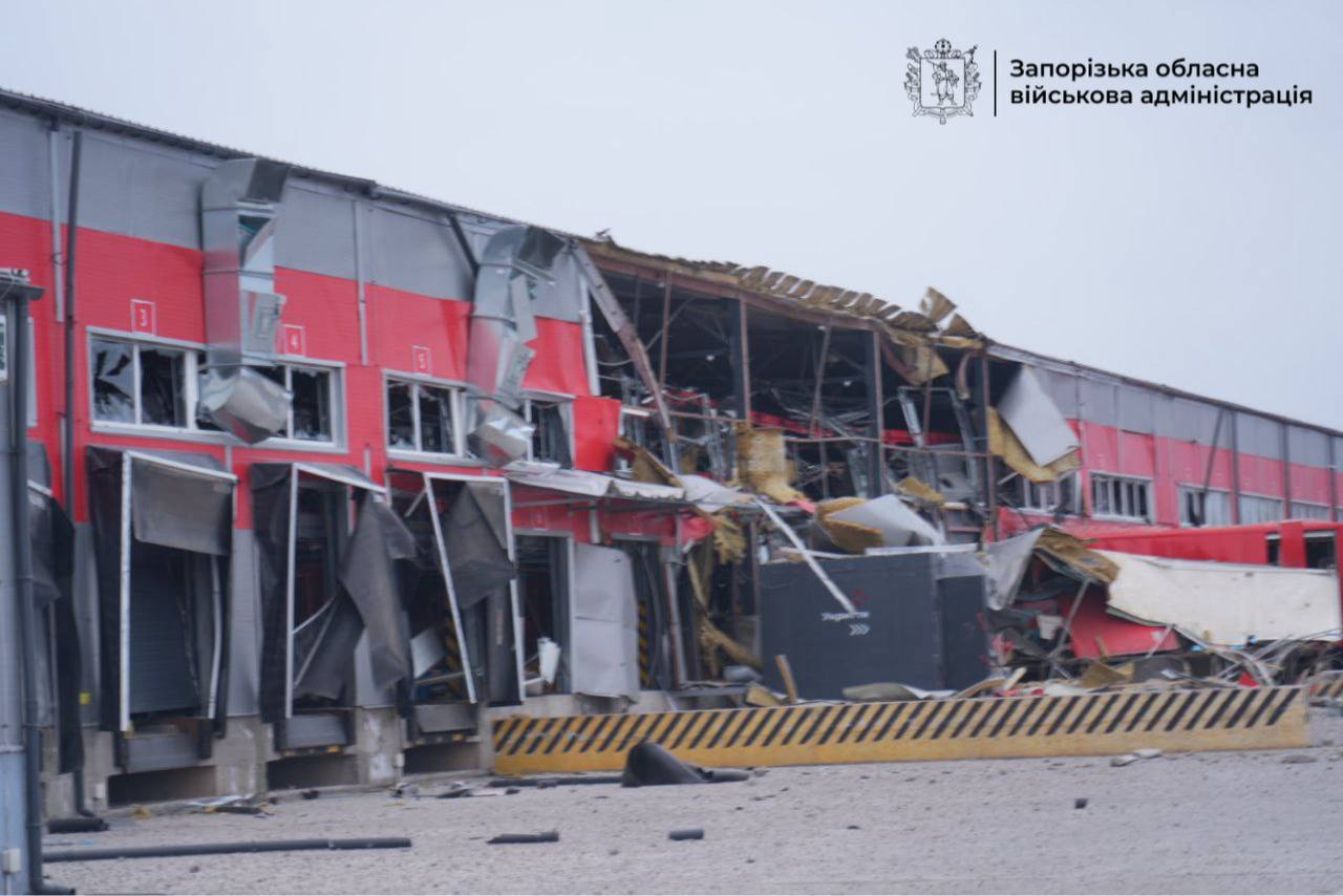 Кацапи атакували термінал у Запоріжжі