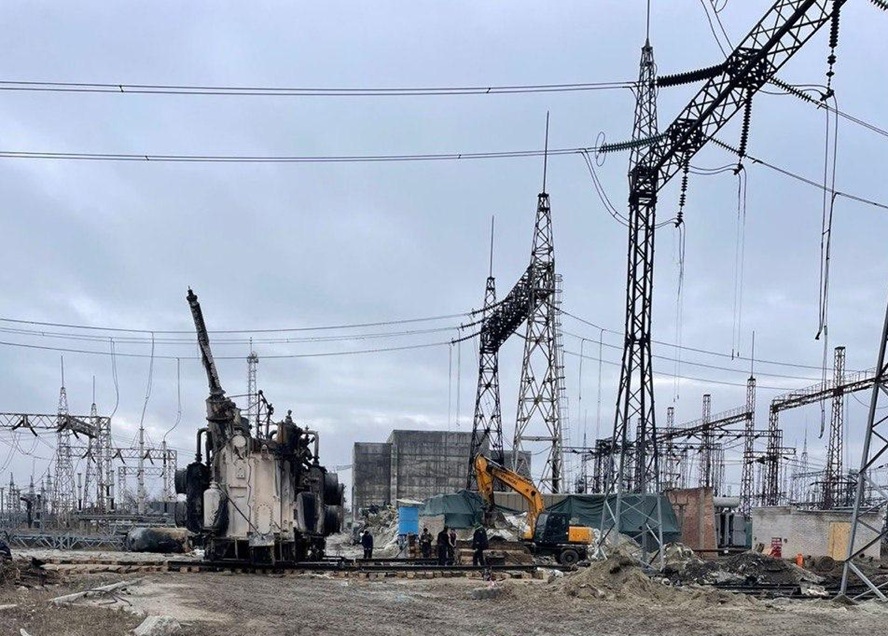 Пошкоджена підстанція