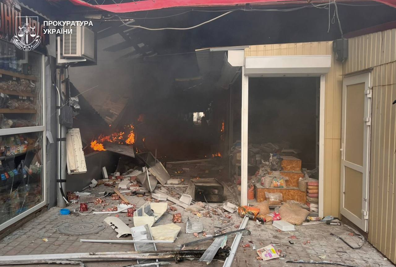 путінські підори атакували ринок в Нікополі