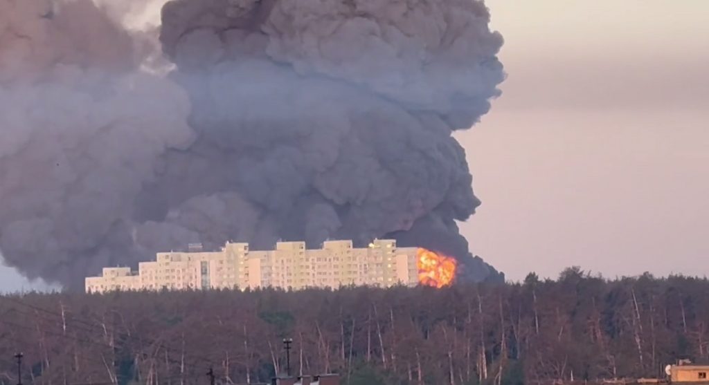 Київ - російський удар по дитячому майданчику