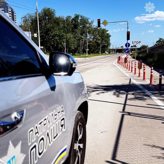 Новий світлофор на перехресті Набережній та Тбіліський