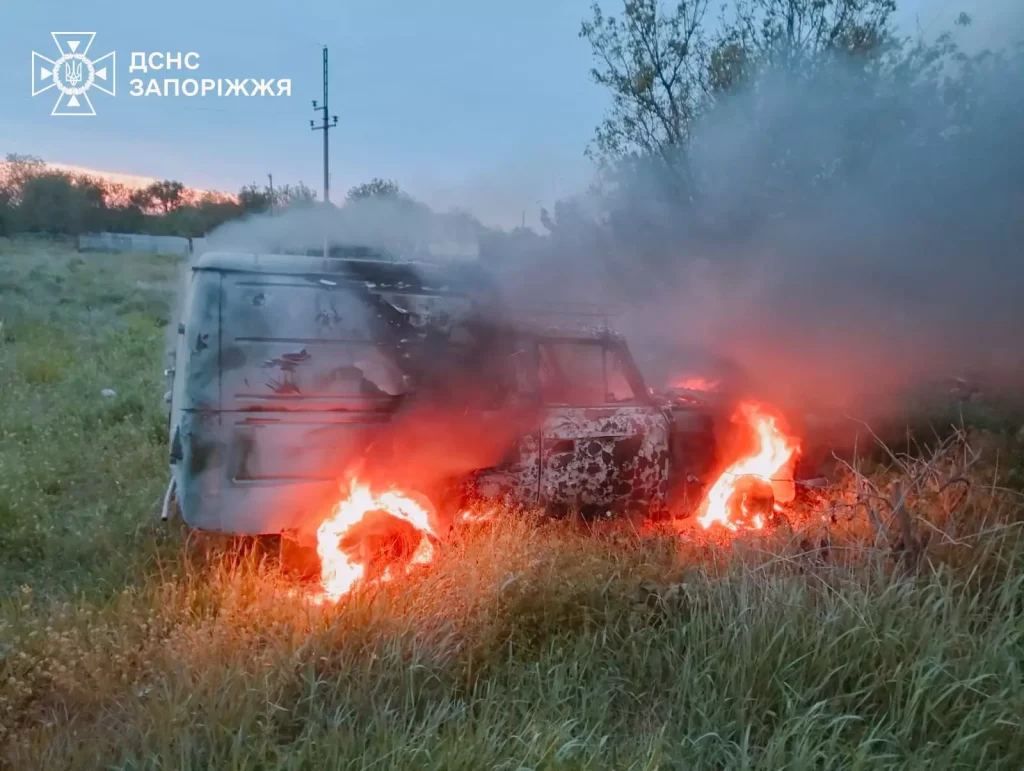 Запорізький район пожежа після ворожої атаки