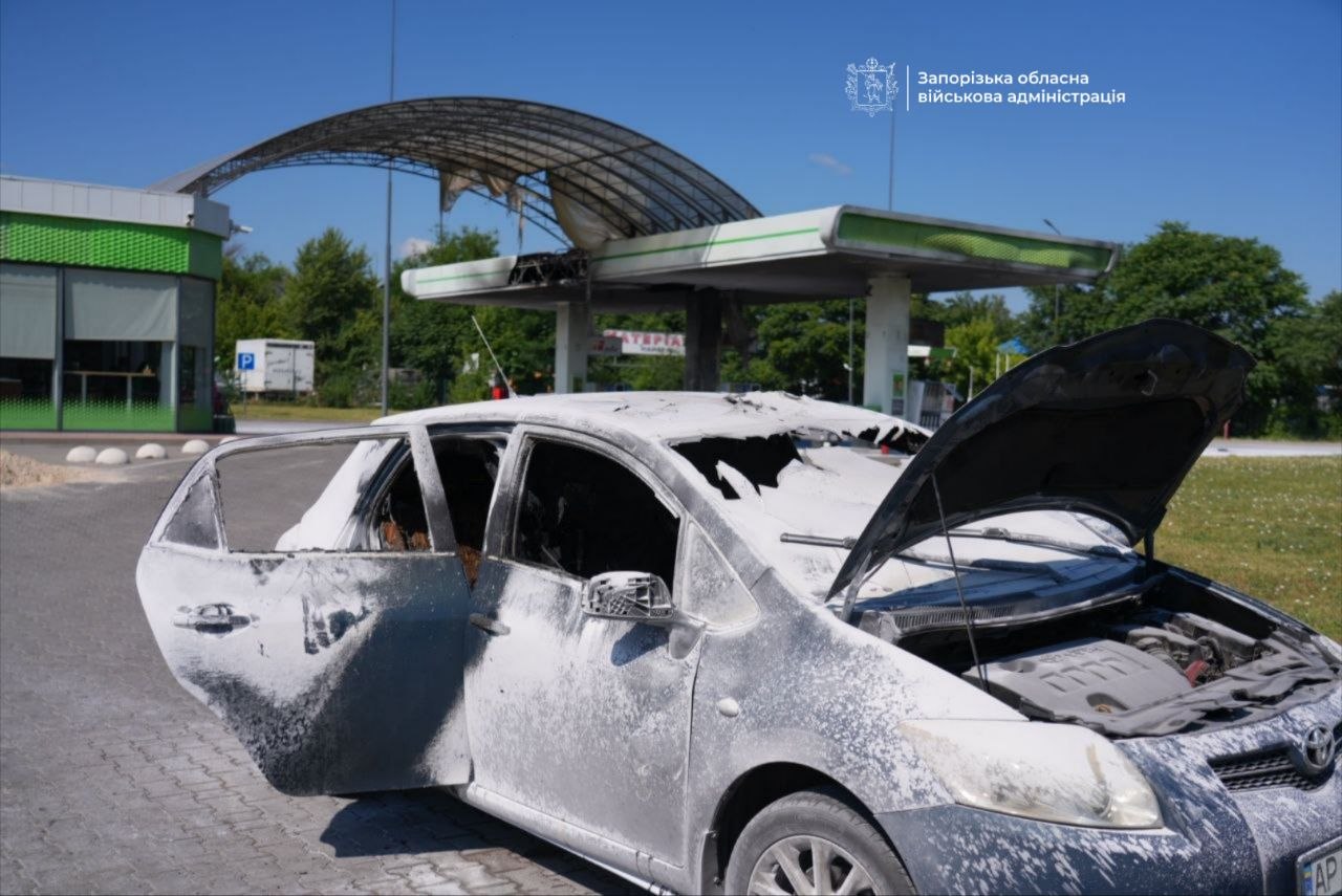 Заздрість путінських фашистів, що в Україні є бензин - атакована чергова заправка у Запоріжжі