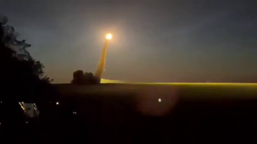 Запуск ракетодронів FP-5 Фламінго