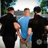 У Запоріжжі поліцейські затримали чоловіка, який грабував пенсіонерів