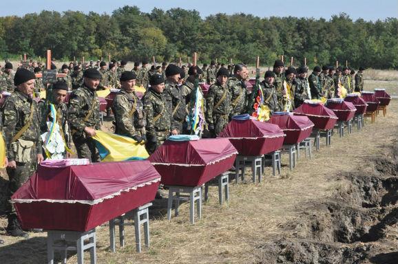 Похороны неизвестных солдат АТО в Запорожье